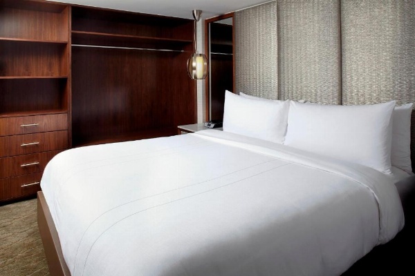 Raleigh Marriott Crabtree Valley image 15