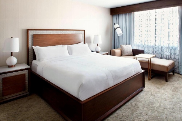 Raleigh Marriott Crabtree Valley image 18